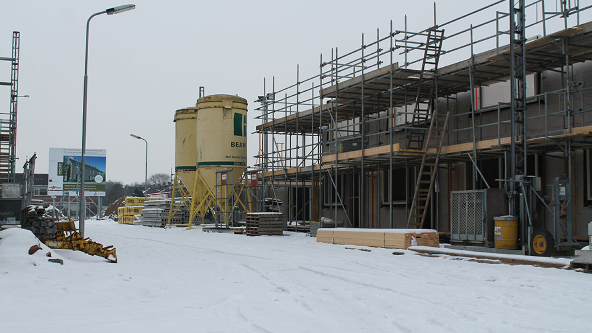 IMG_5810.jpg Saint-Gobain Weber Beamix